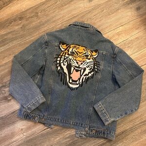 Women's Denim Jacket with Tiger Design